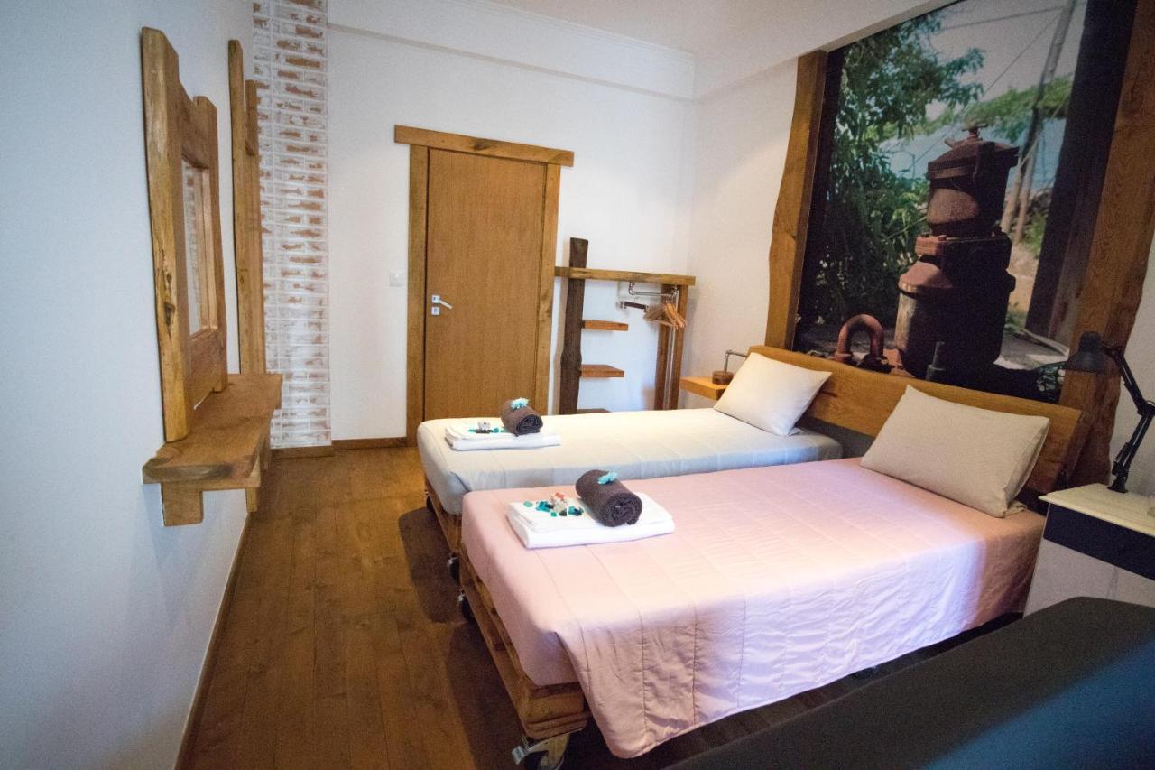 Modern & Recycled Guest House Machico  Exterior foto