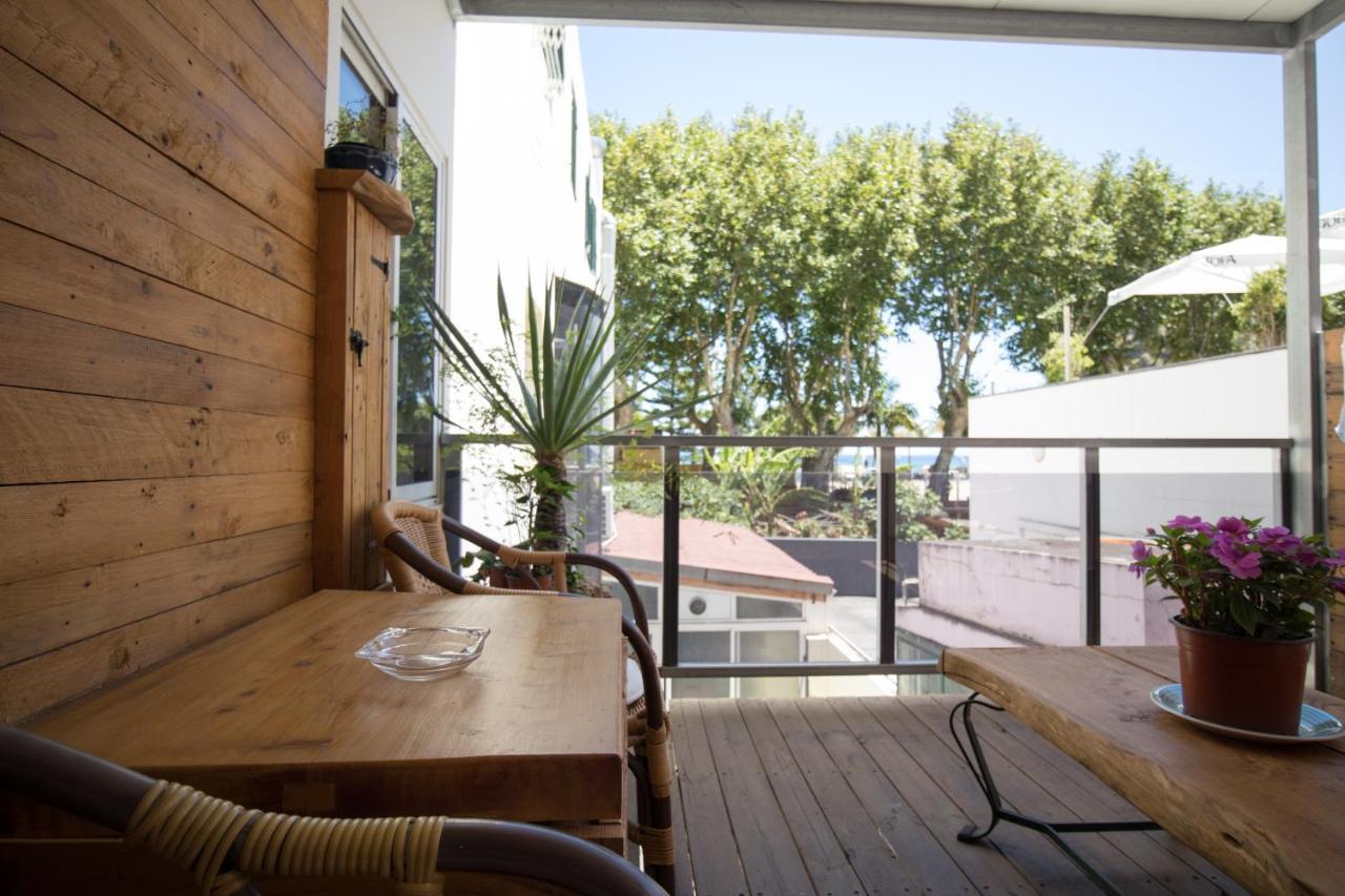 Modern & Recycled Guest House Machico  Exterior foto